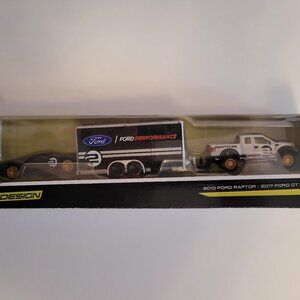 Maisto Design - Team Haulers 2021: 2010 Ford Raptor / 2017 Ford GT Heritage